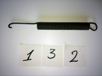 Пружина L178хL104хØ15хØ2.4 мм (132)