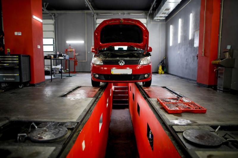 Стенд РУУК WK Fox и пподъемник WK 3140 ASY "Garage Car Service" - Тысменица (Ивано-Франковск)