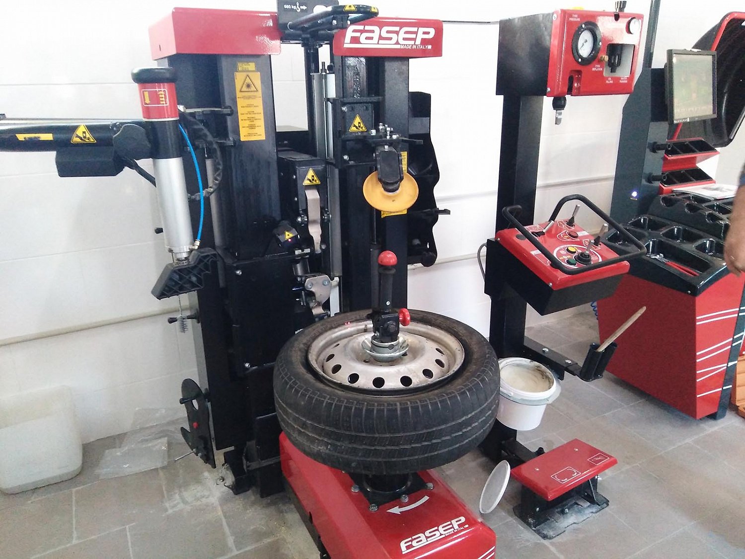 Шиномонтажное оборудование Fasep “i-Шина” - Изюм (Харьковская область) 