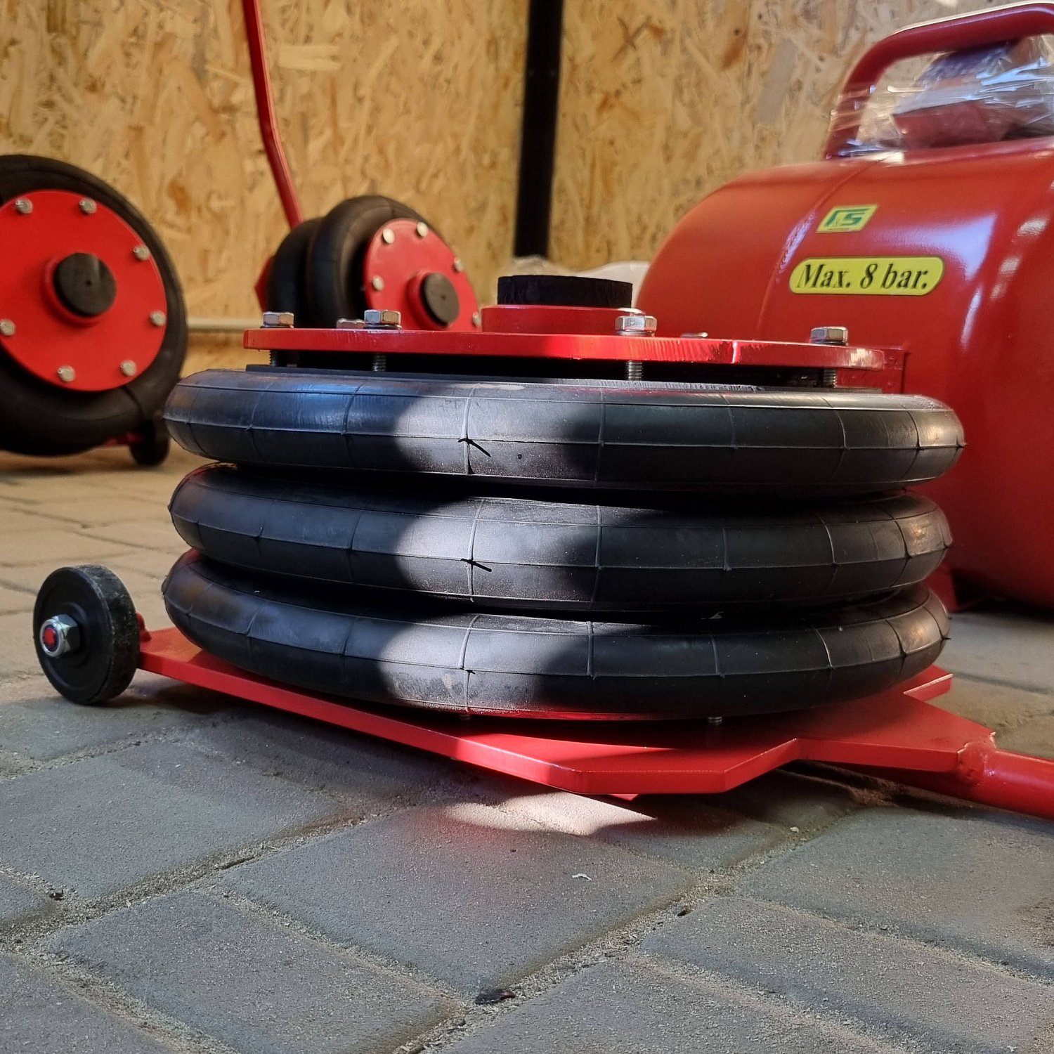 Домкрат пневматический 4т ДП-3 