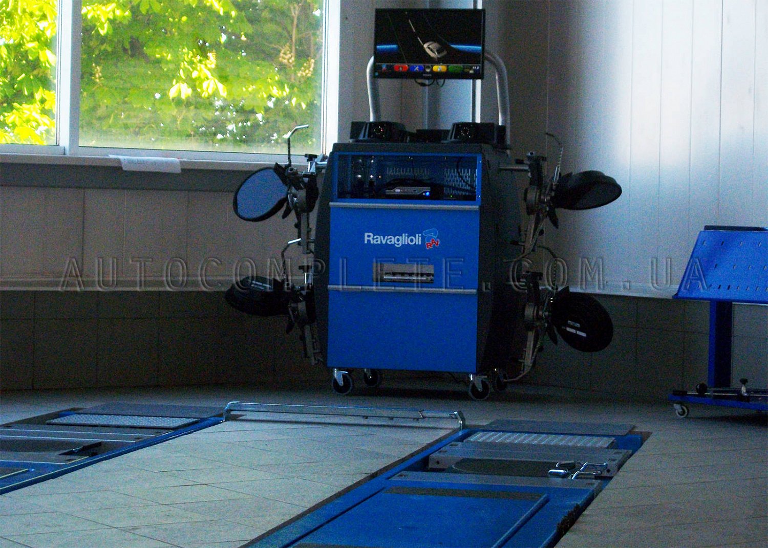 Установка 3D развал-схождения RAV TD3000HP.B в Краматорске