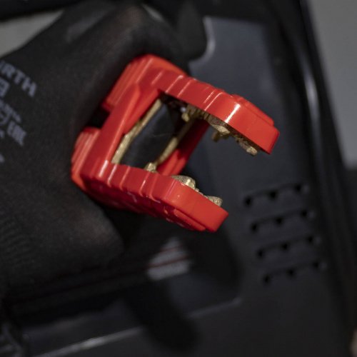 Пуско-зарядное устройство Spin HAPPY VAN 12V   03.016.02