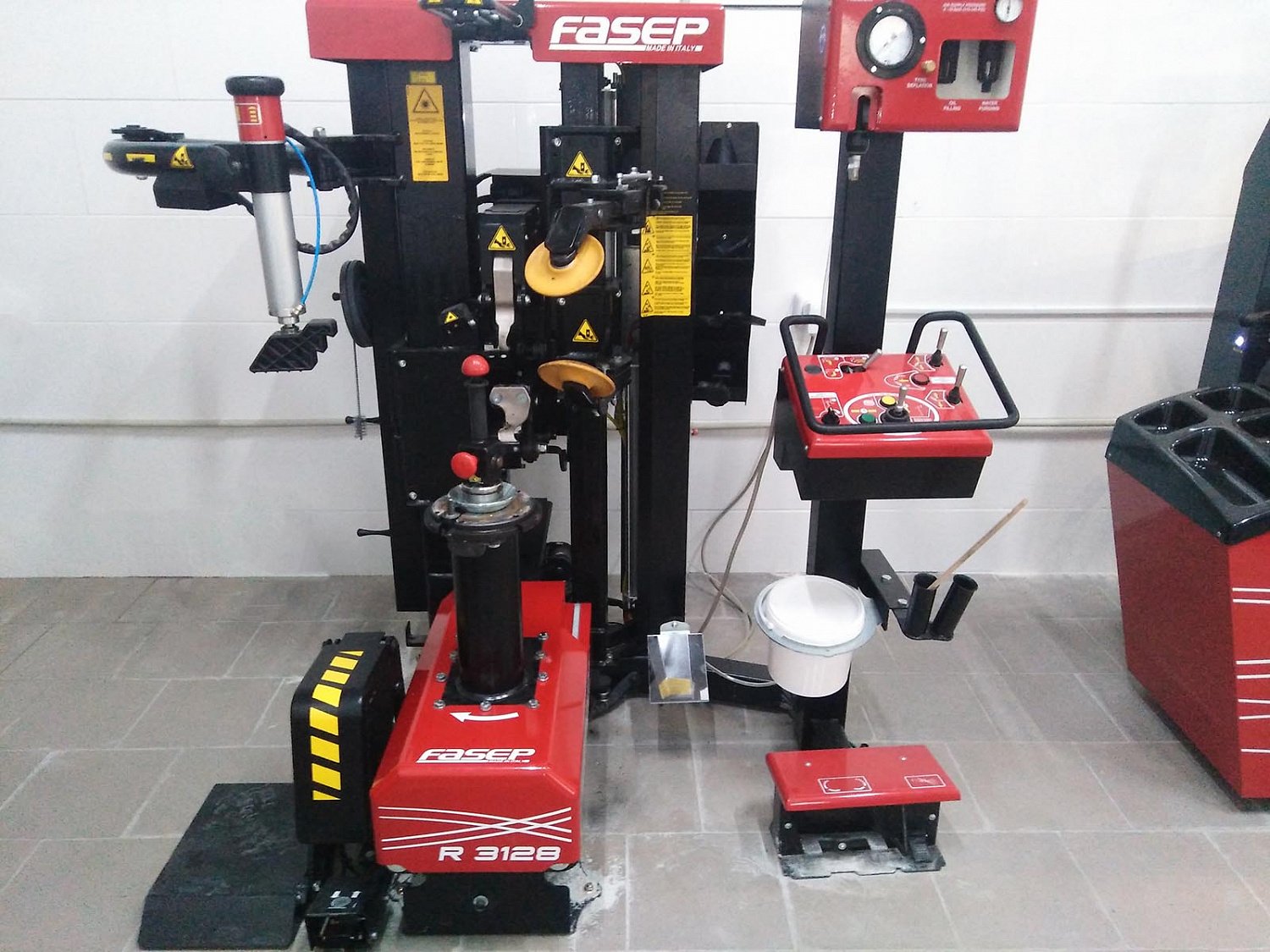 Шиномонтажное оборудование Fasep “i-Шина” - Изюм (Харьковская область) 