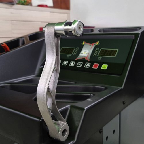 Балансировочный станок 2D ATH W24