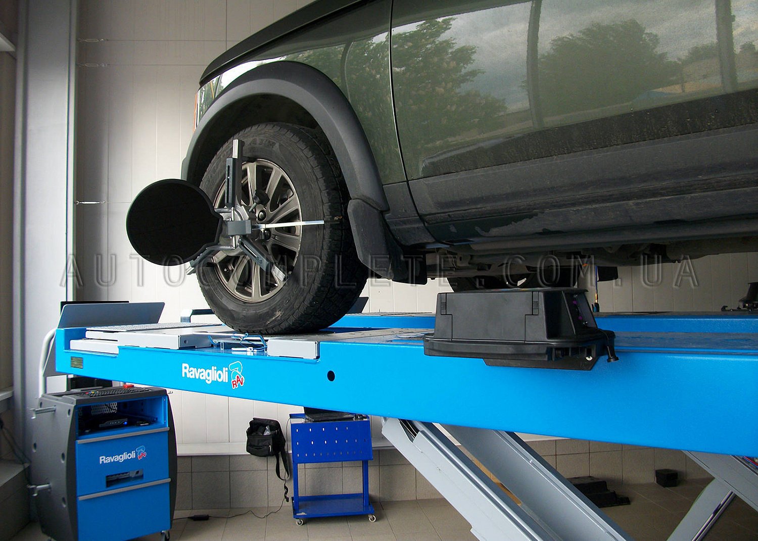 Установка 3D развал-схождения RAV TD3000HP.B в Краматорске