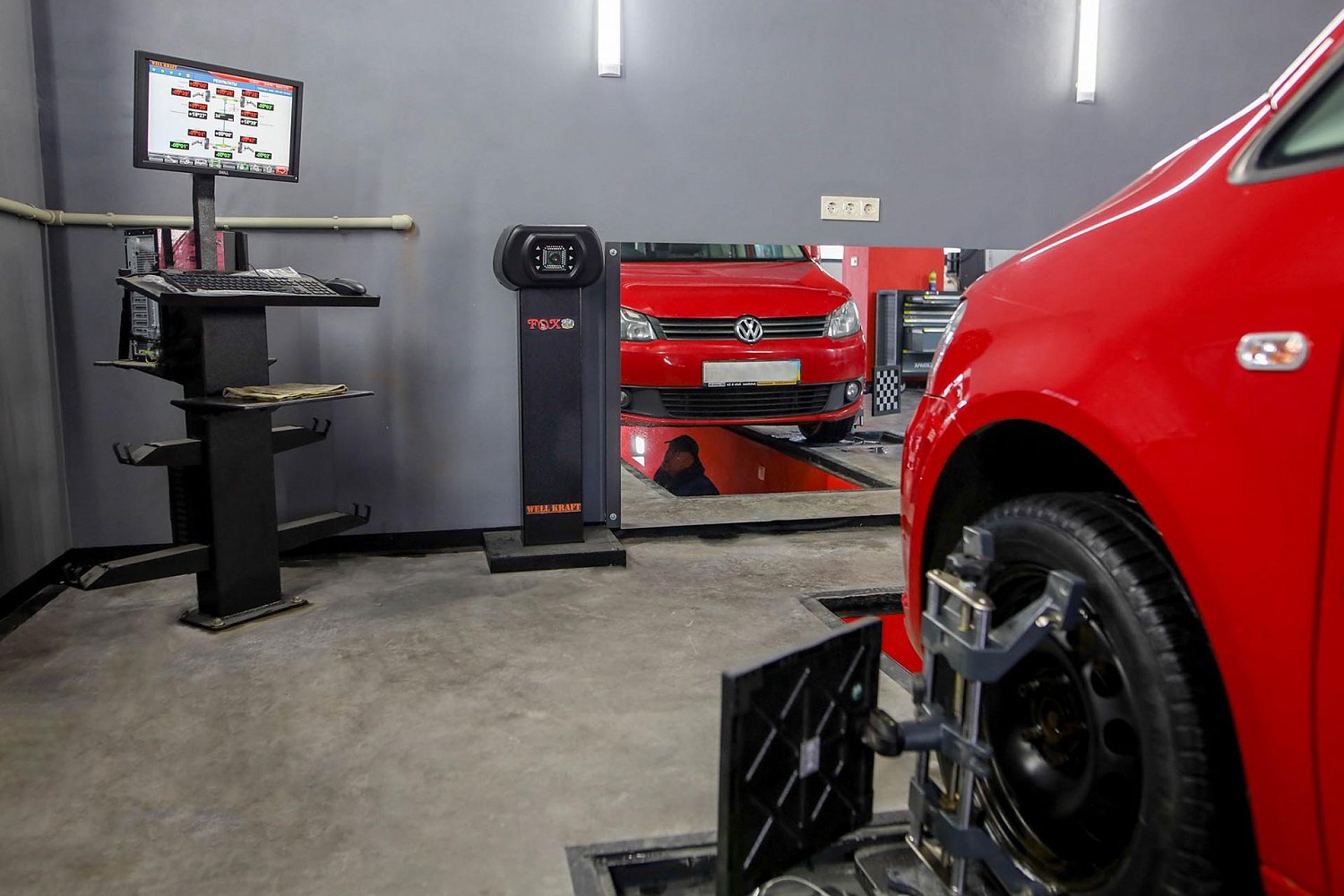 Стенд РУУК WK Fox и пподъемник WK 3140 ASY "Garage Car Service" - Тысменица (Ивано-Франковск)