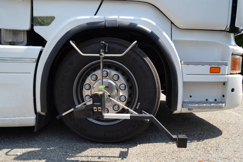 Грузовой стенд развал схождения Vamag AM 3000 BT-T