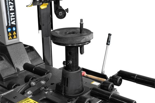 Двошвидкісний шиномонтажний верстат автомат із підйомником колеса ATH M72Z Plus