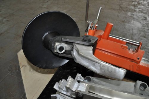 Грузовой шиномонтажный станок Well Kraft 8910C