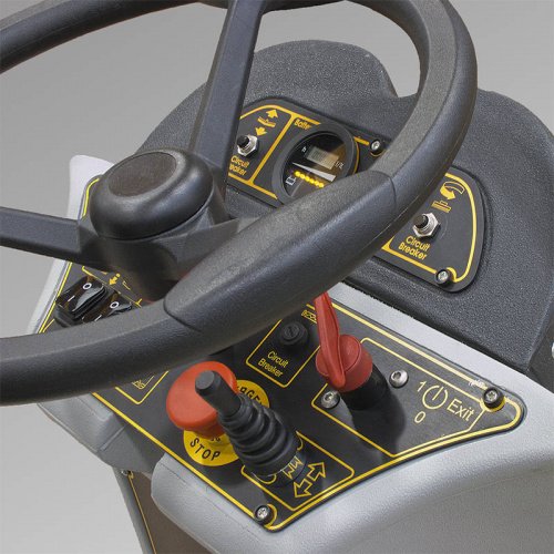 Поломоечная машина Lavor MEGA 6200 BT
