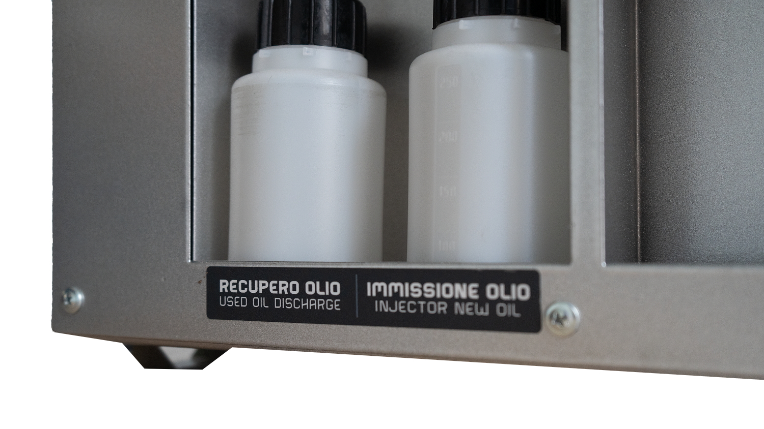 Cтанция для заправки кондиционеров c/x и строительной техники W.T.Engineering GREEN 134