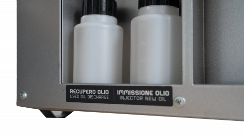 Cтанция для заправки кондиционеров c/x и строительной техники W.T.Engineering GREEN 134