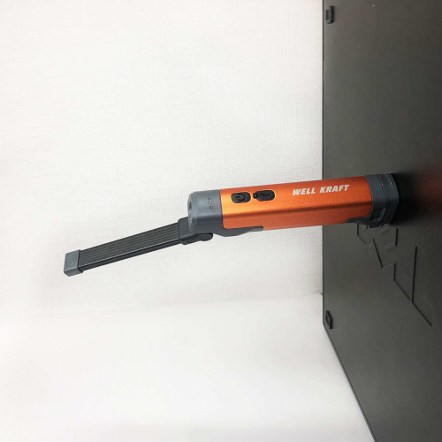Професійний світлодіодний ліхтар 400lm Well Kraft ZF6620 з поворотною лампою та магнітом