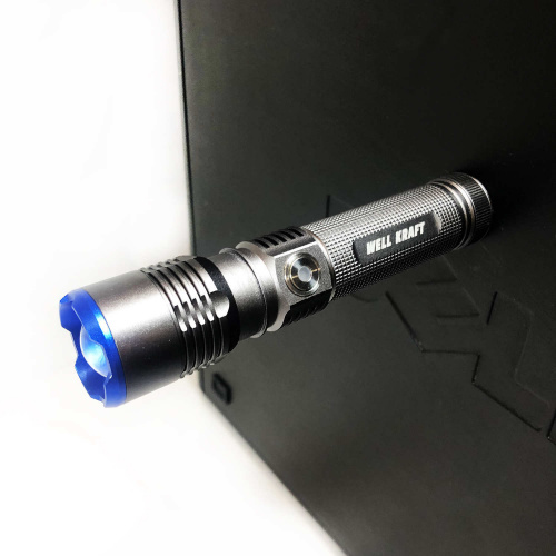 Светодиодный прожектор 1100lm Well Kraft ZF6913-G с функцией PowerBank