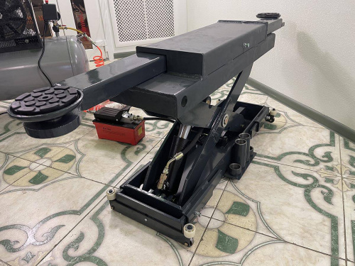 Траверса пневмогідравлічна 3т Well Kraft 4003A Для СТО: Автопідйомник: (Акції, Доставка)!