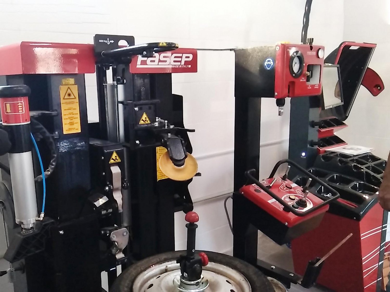 Шиномонтажное оборудование Fasep “i-Шина” - Изюм (Харьковская область) 