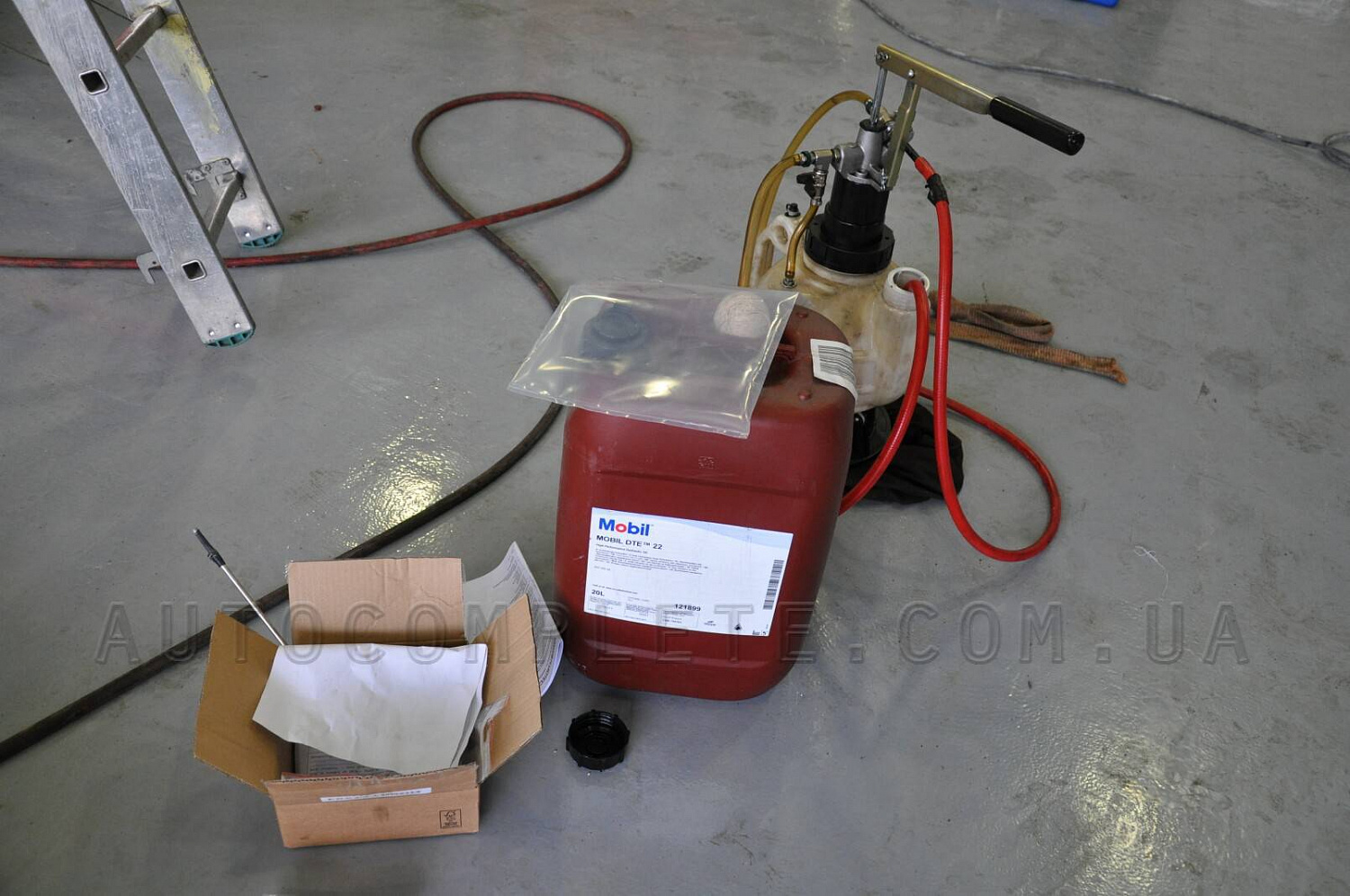 Монтаж двостійкового підйомника