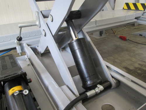 Траверса АТН AF2500P2 Для СТО: Автоподъемник: (Акции, Доставка)!