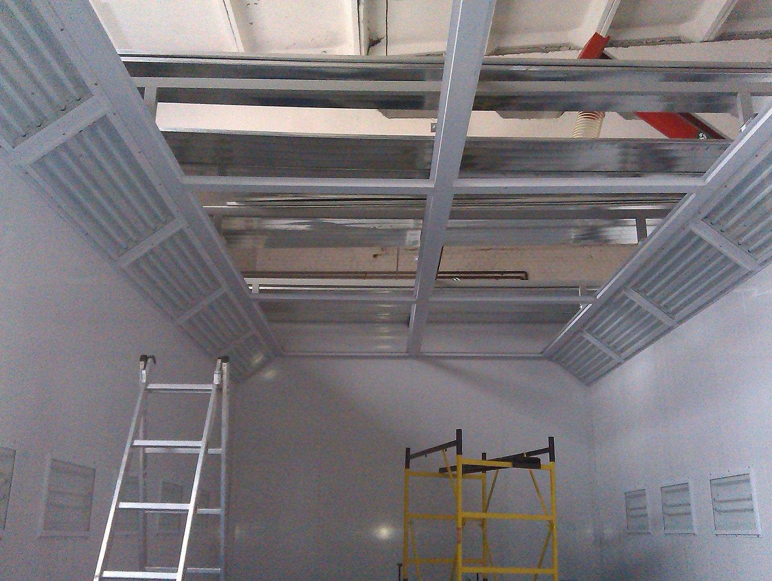 Окрасочно-сушильная камера Yoki Star - Володарка (Киевская область)