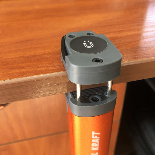 Професійний світлодіодний ліхтар 400lm Well Kraft ZF6620 з поворотною лампою та магнітом