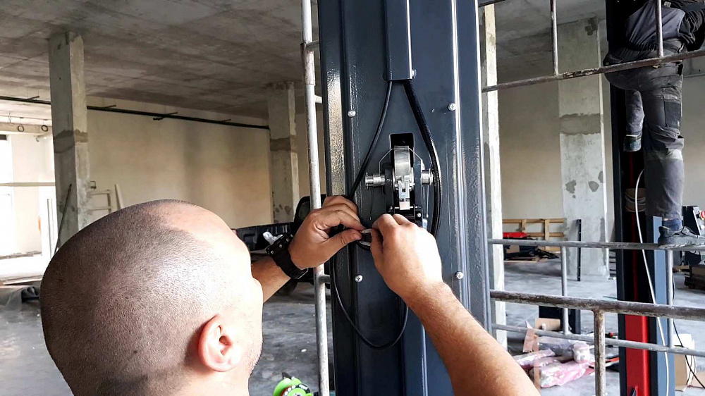 Auto Bosco Lviv - Підйомники AutopStenhoj