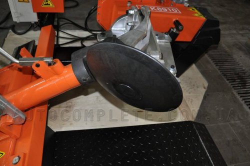 Грузовой шиномонтажный станок Well Kraft 8910C