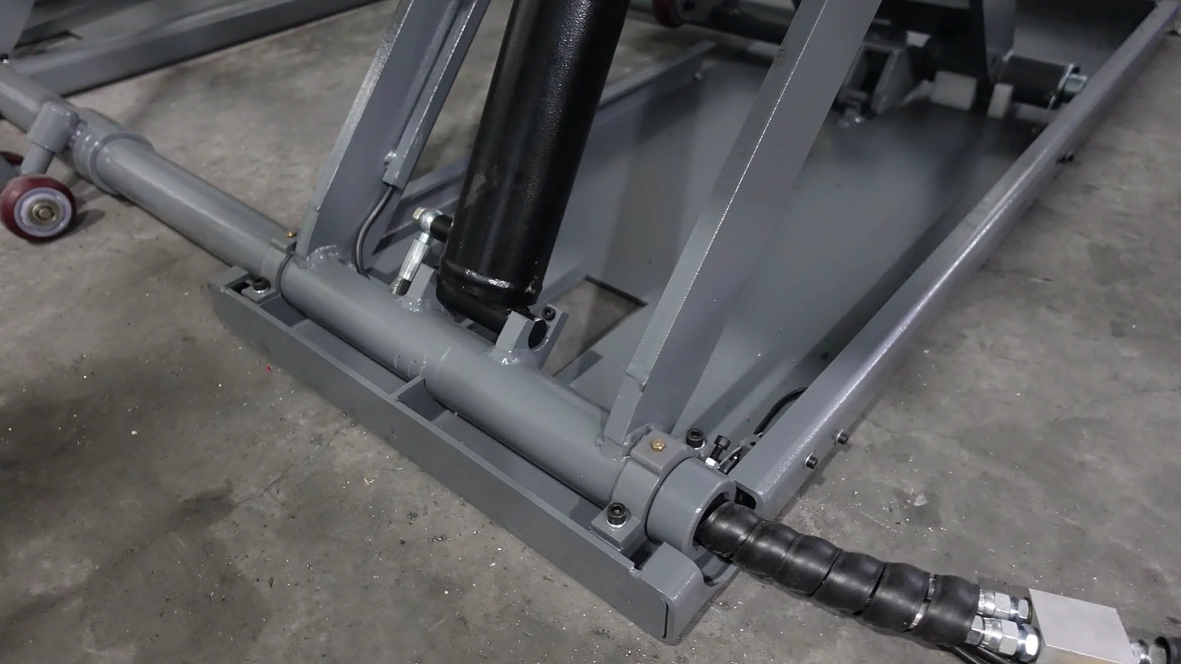 Підйомник мобільний ножичний 3т Well Kraft M30