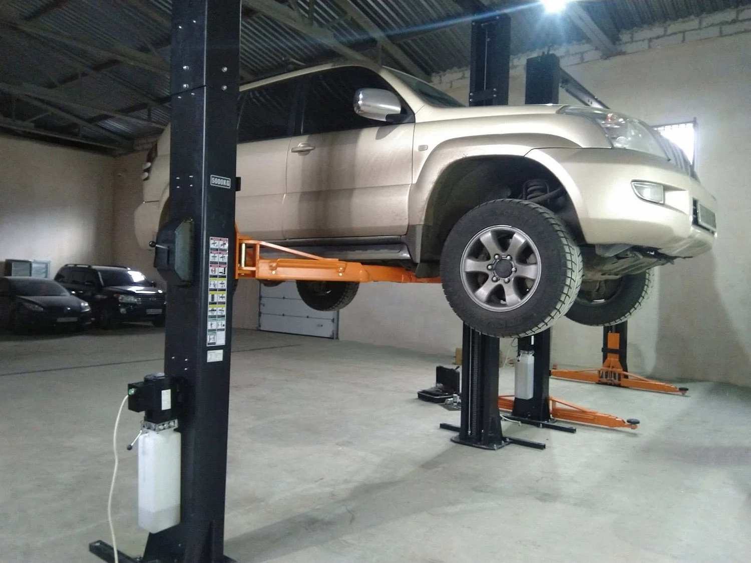 Подъемник двухстоечный 5.5т Well Kraft 3150 - 3150M (Германия-Китай) Для СТО: Автоподъемник: (Акции, Доставка)!