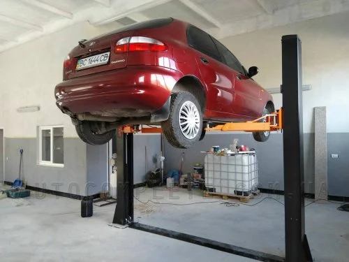 Підйомник двостійковий 4т Well Kraft 2140 (Німеччина-Китай) Для СТО: Автопідйомник: (Акції, Доставка)!